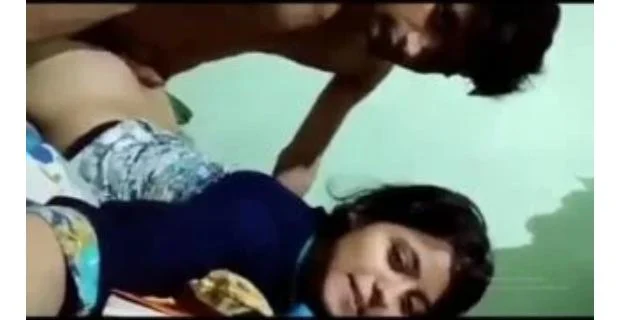 Mydesi free desi mms porn boys hostel lakar virgin girlfriend ki chut ko pahali baar choda ladka